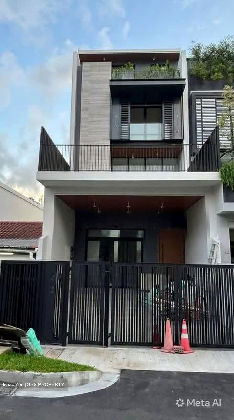 Sembawang Straits Estate (D27), Terrace #577349091